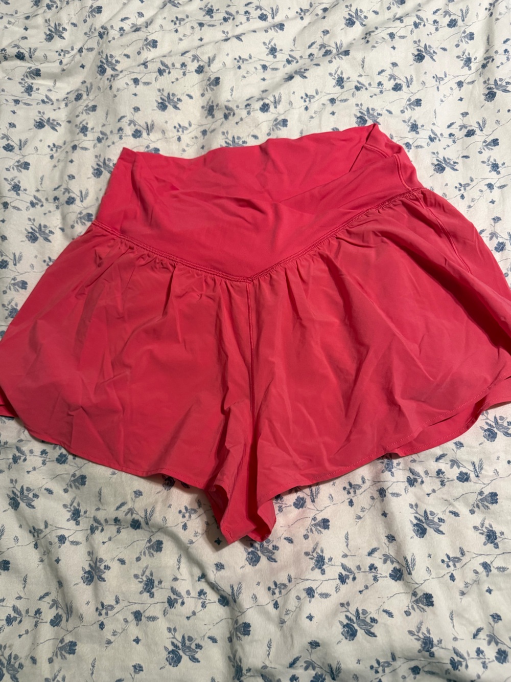 aerie Hot Pink flowy shorts